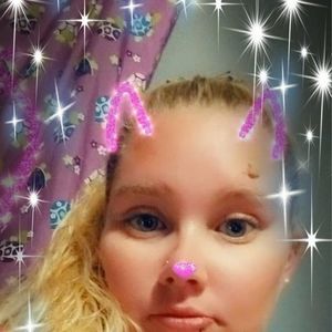 Meet your Posher, Cassi